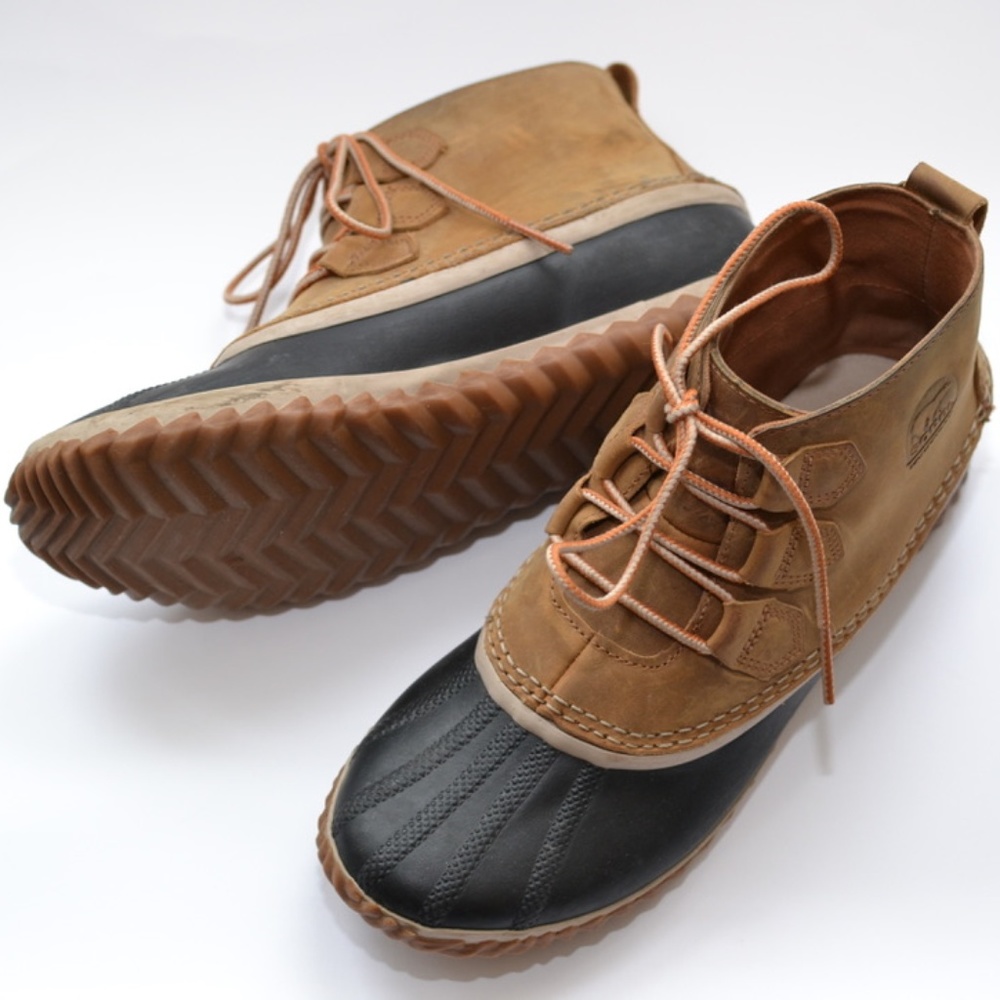 Sorel Out n About Sz 9.5 EUC